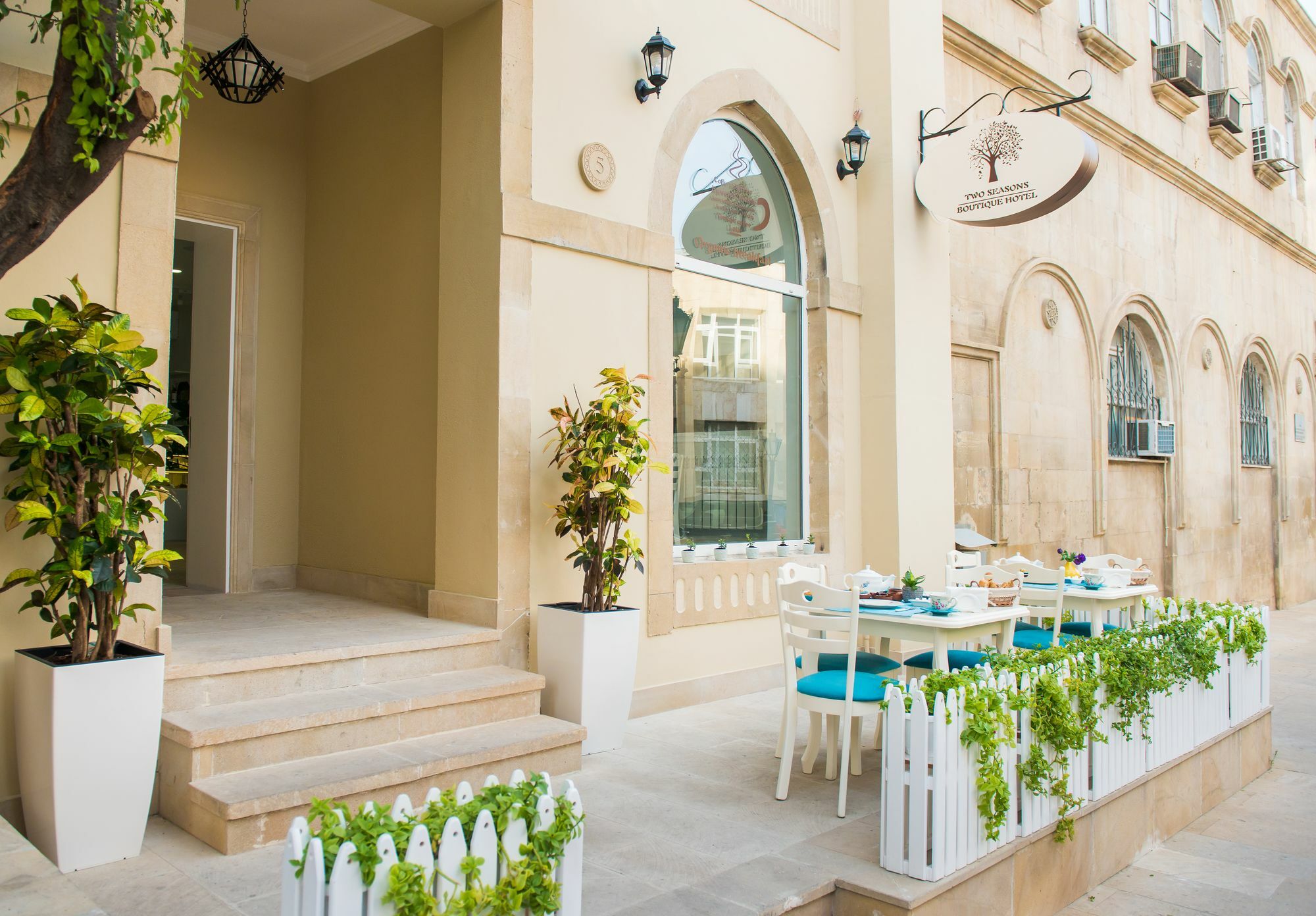 Two Seasons Boutique Hotel Baku Exterior photo